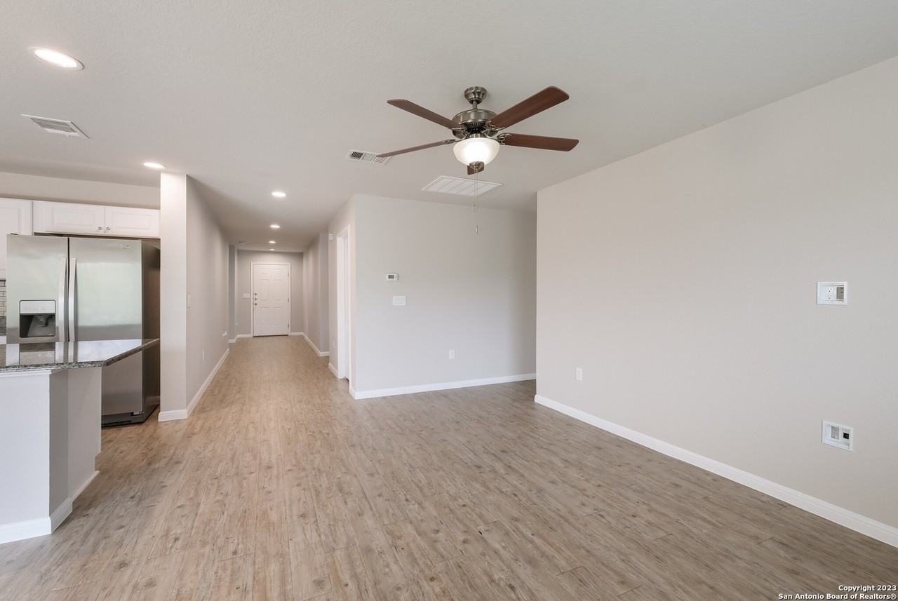 10102 Relic Oaks #1 - Photo 6 of 17