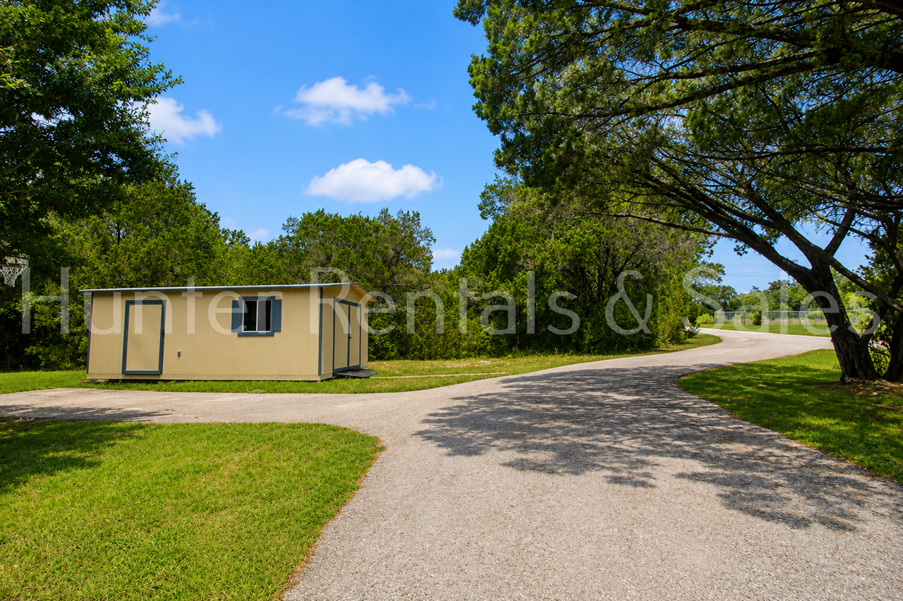 3275 Etta Kay Ln - Photo 6 of 32