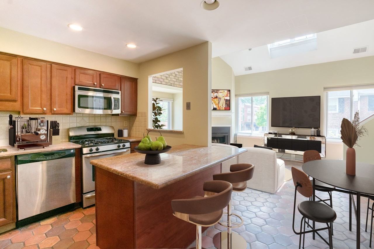 801 Addison St #B - Photo 2 of 33
