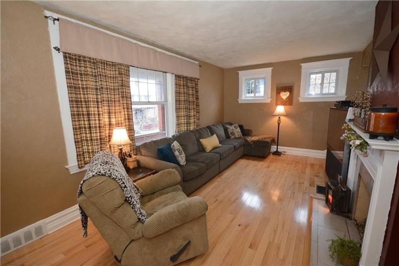 2112 Saranac Ave - Photo 6 of 24