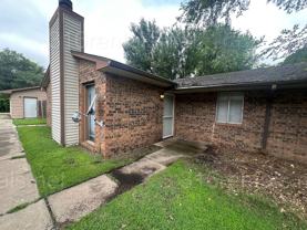 511-13 S. Edwards - Photo 1 of 1