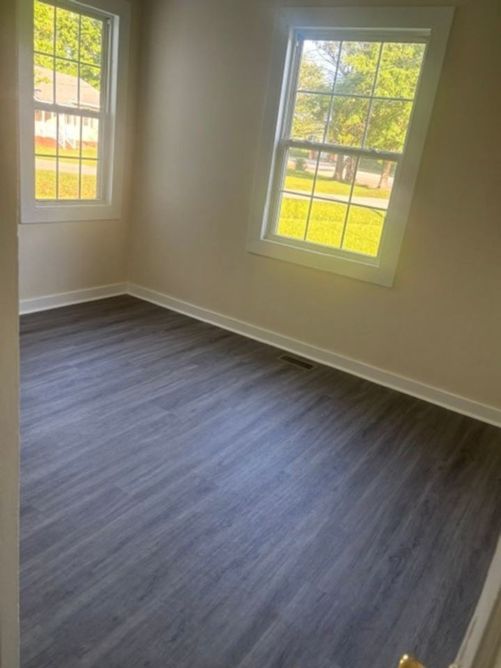 115 Miller Blvd - Photo 5 of 9