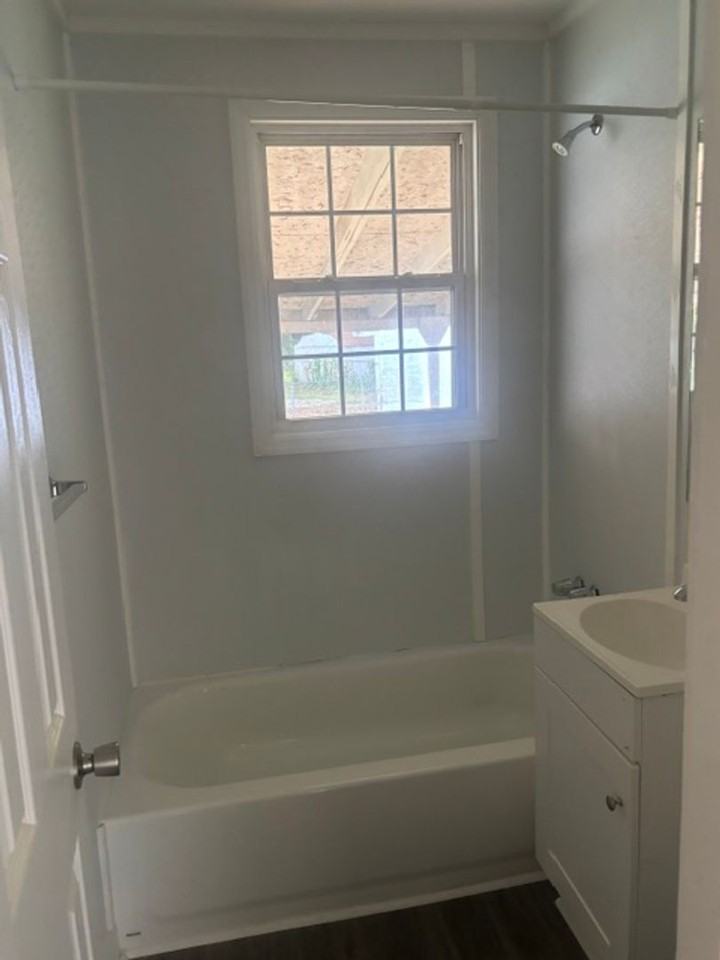 115 Miller Blvd - Photo 6 of 9