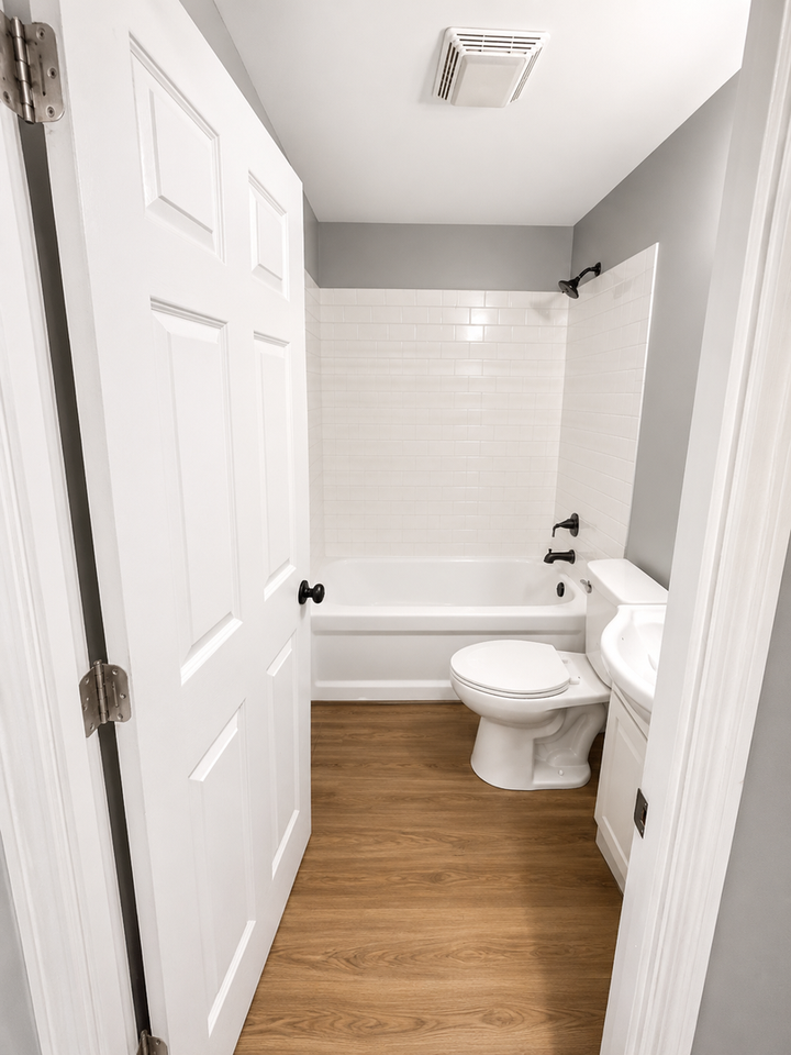 1718 Wilton Dr - Photo 5 of 8