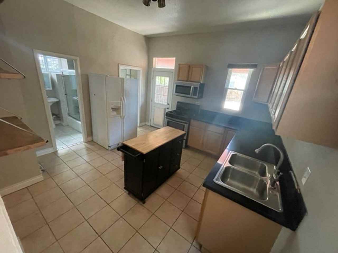 3418 N Humboldt St - Photo 4 of 18
