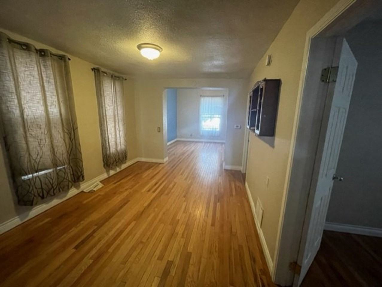 3418 N Humboldt St - Photo 7 of 18