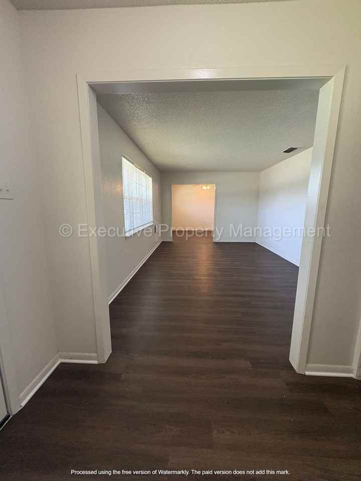 616 Cedar Dr - Photo 6 of 17