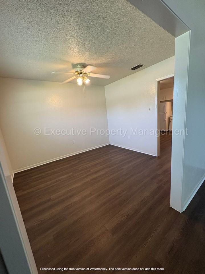 616 Cedar Dr - Photo 6 of 23