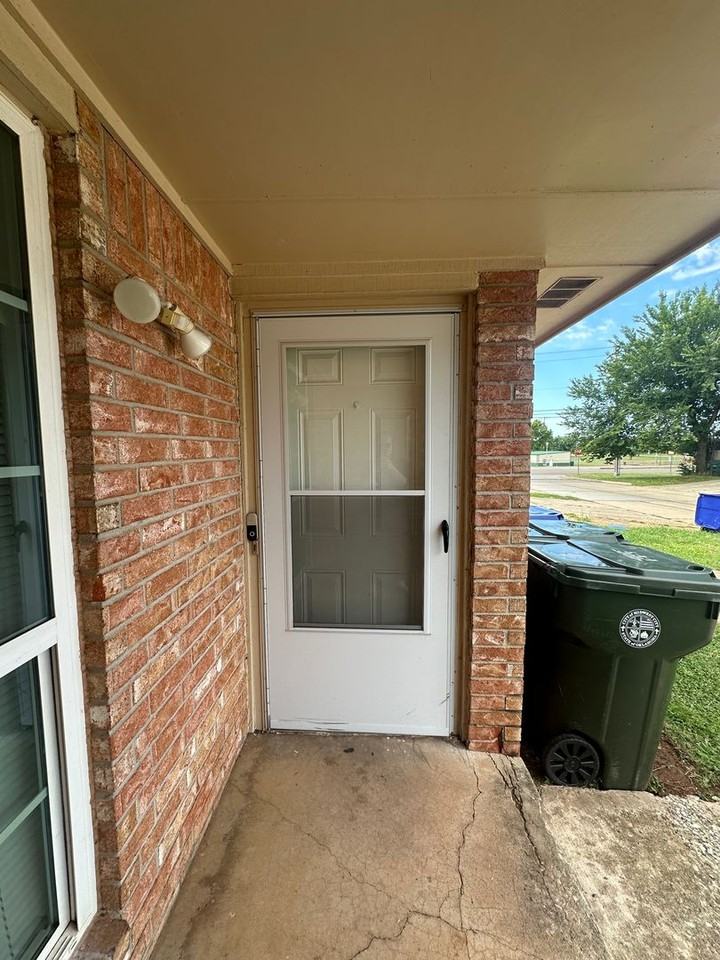 108 Kendra Dr - Photo 5 of 41