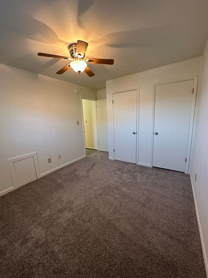 420 Albemarle Ave Sw - Photo 5 of 8