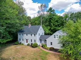 featured image of 10 Herrick Rd #1