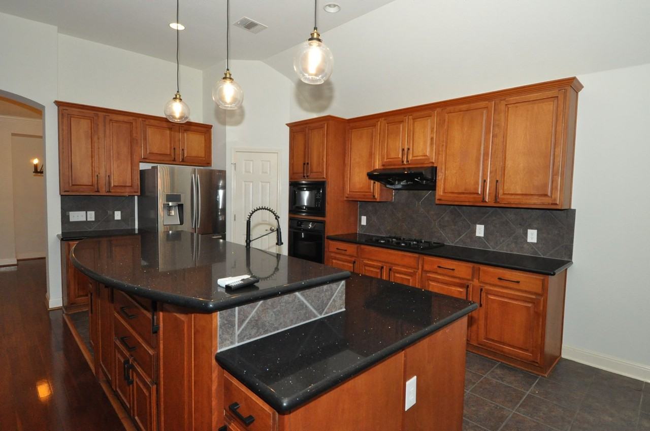 11620 Brandon Parke Trl - Photo 3 of 40
