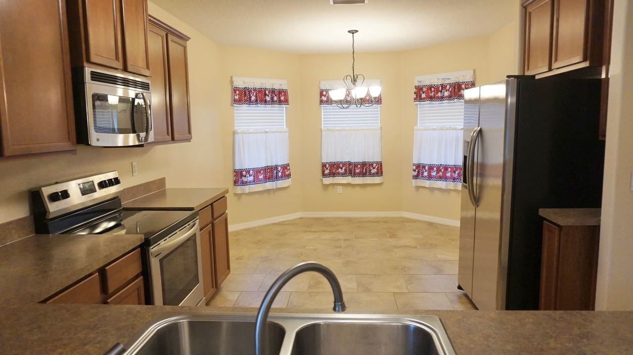 1445 Wallace Manor Pass - Photo 5 of 24