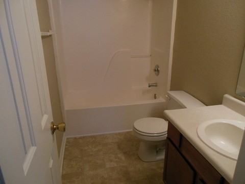 1865 E Werges Ave - Photo 2 of 5