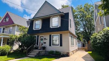 featured image of 140 Fuller Ave Se