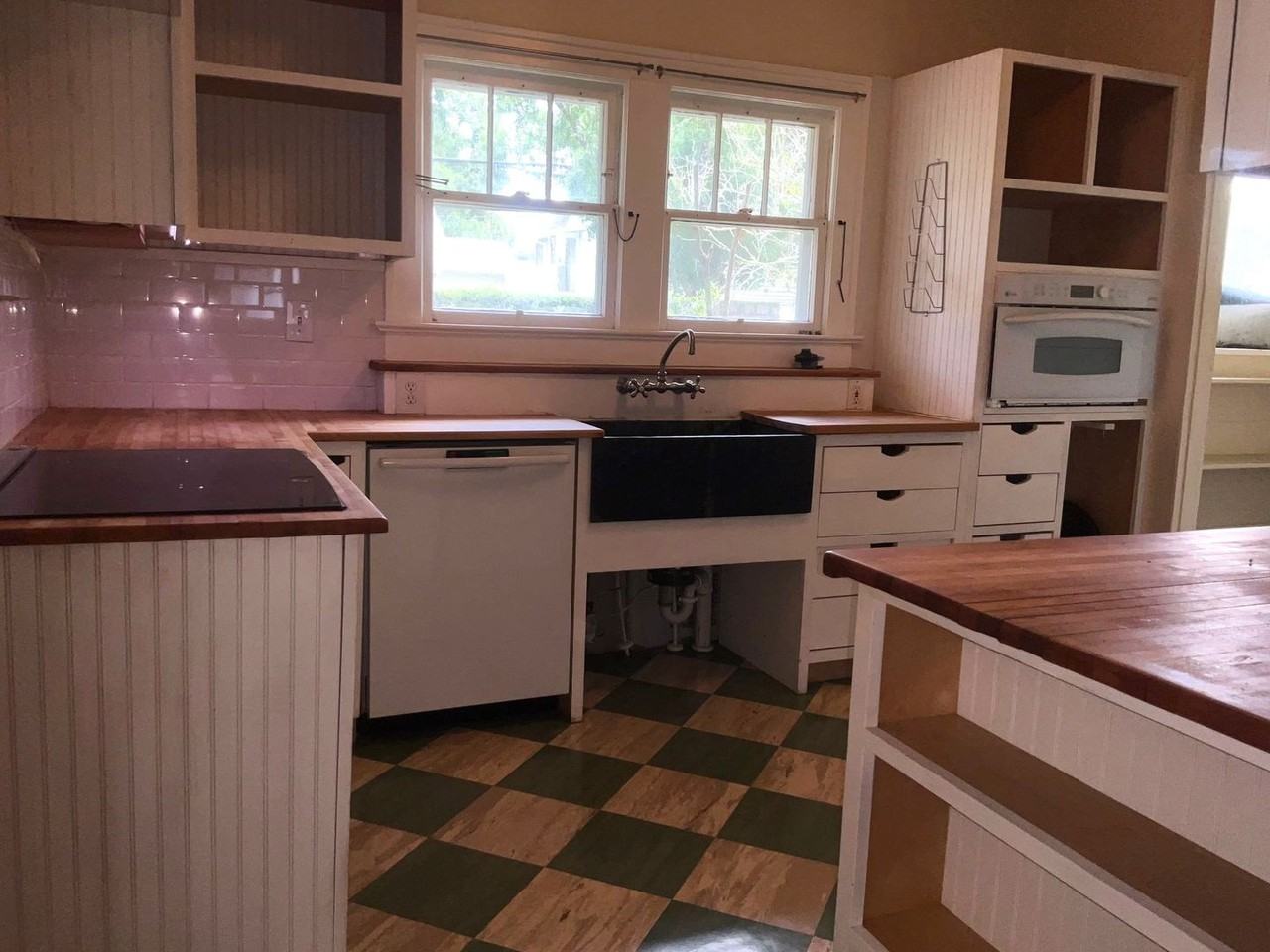 1601 E Jefferson St - Photo 5 of 7