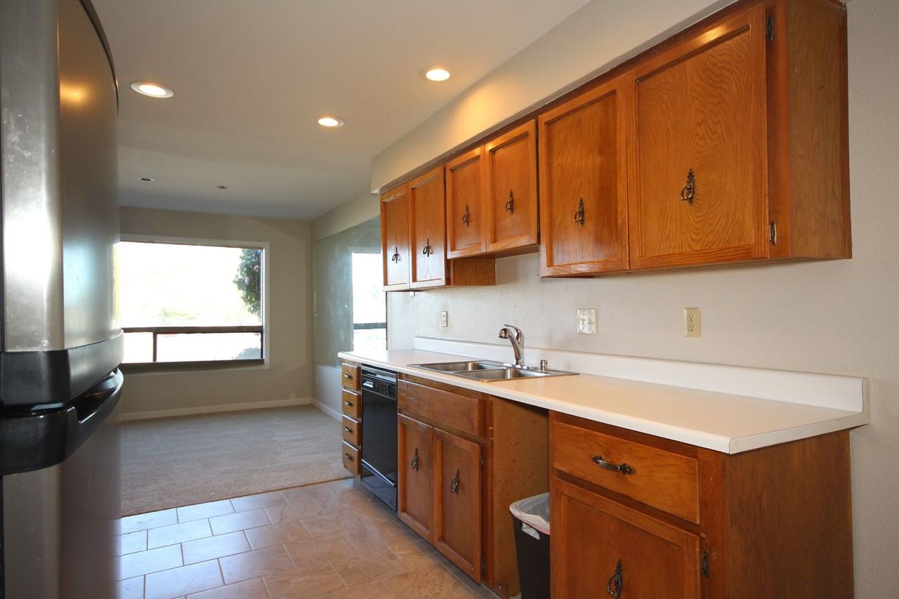 28303 Sound View Dr S #110 - Photo 6 of 16