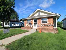 1725 Delaware St - Photo 1 of 1