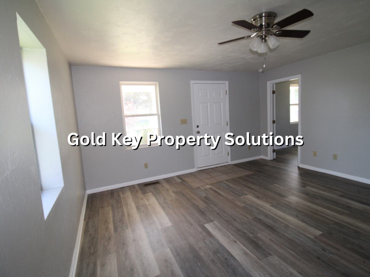 2419 Jackson St - Photo 5 of 20