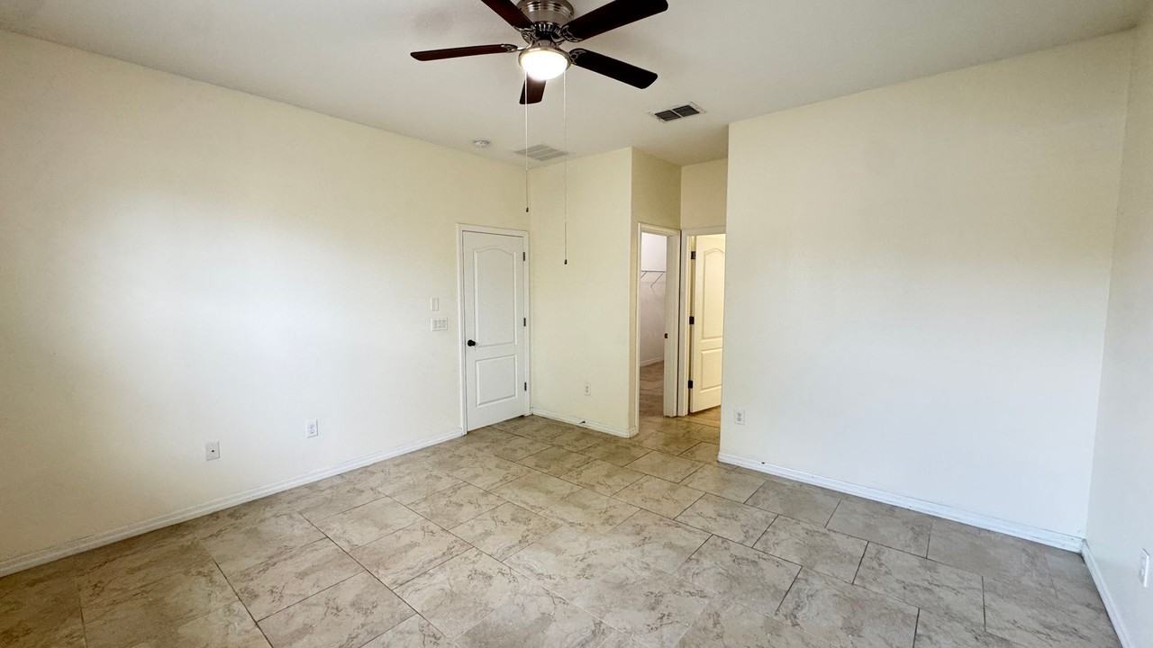 3723 Prescott Loop - Photo 6 of 50