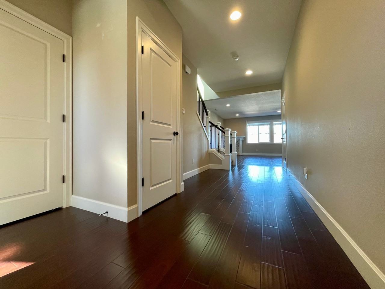 16985 Nw Madrone St - Photo 2 of 29