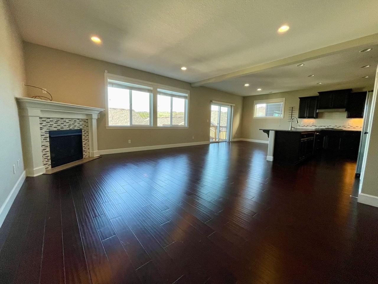16985 Nw Madrone St - Photo 6 of 29