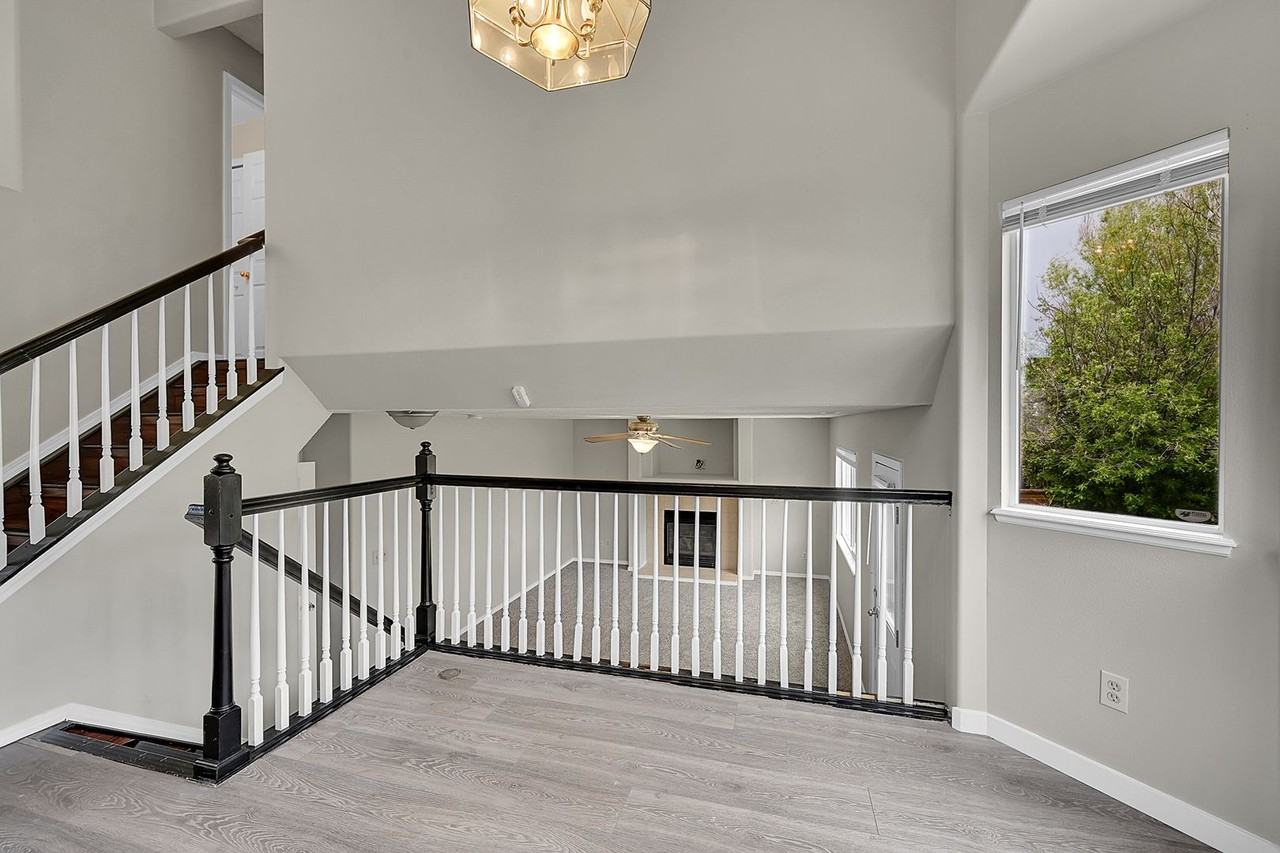 7732 Middle Bay Way - Photo 7 of 28