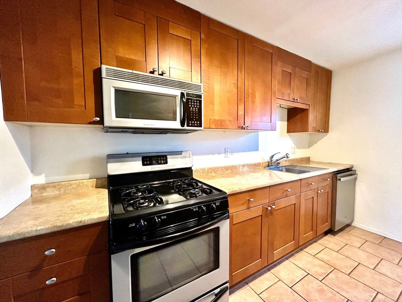 4633 Bancroft St #8 - Photo 3 of 14