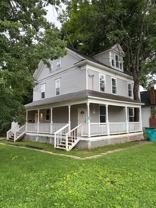 724 W Elm St - Photo 1 of 1