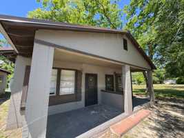 featured image of 513 Tennessee St #B
