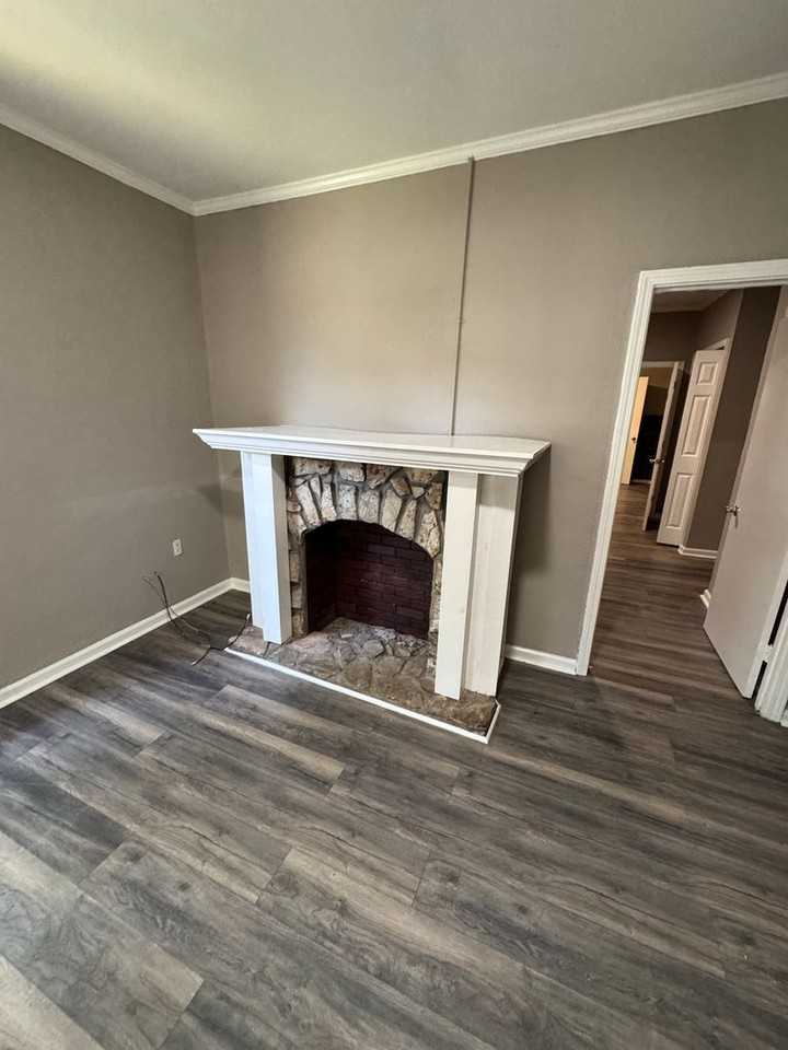 513 Tennessee St #B - Photo 2 of 8