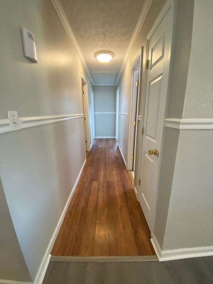 168 Reynolds Dr - Photo 5 of 24