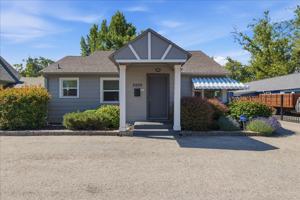 featured image of 3009 W Overland Rd #1