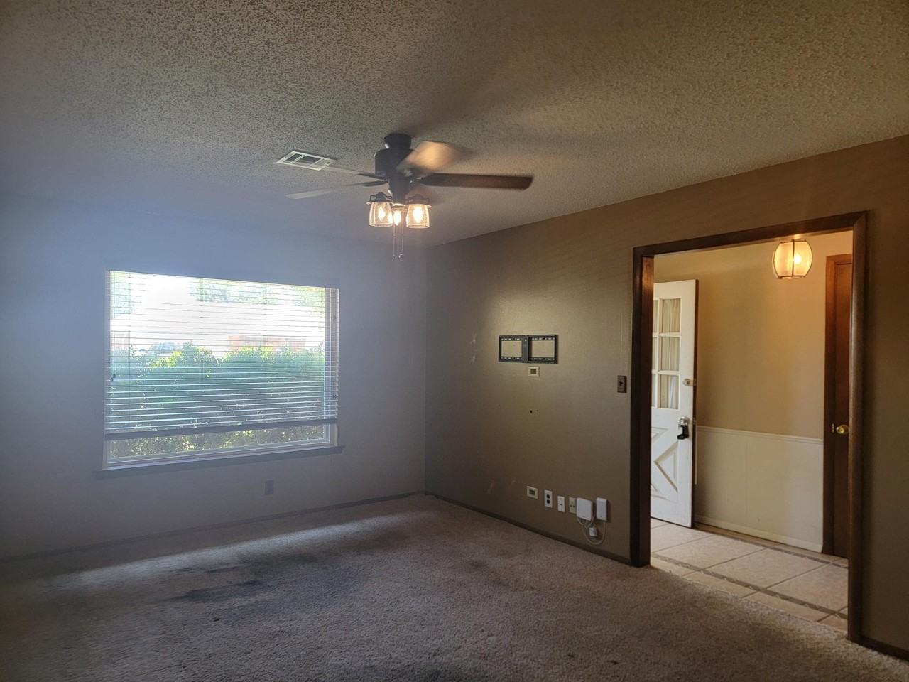 2307 Quannah Dr #1 - Photo 3 of 19