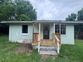 featured image of 4924 Saks Rd