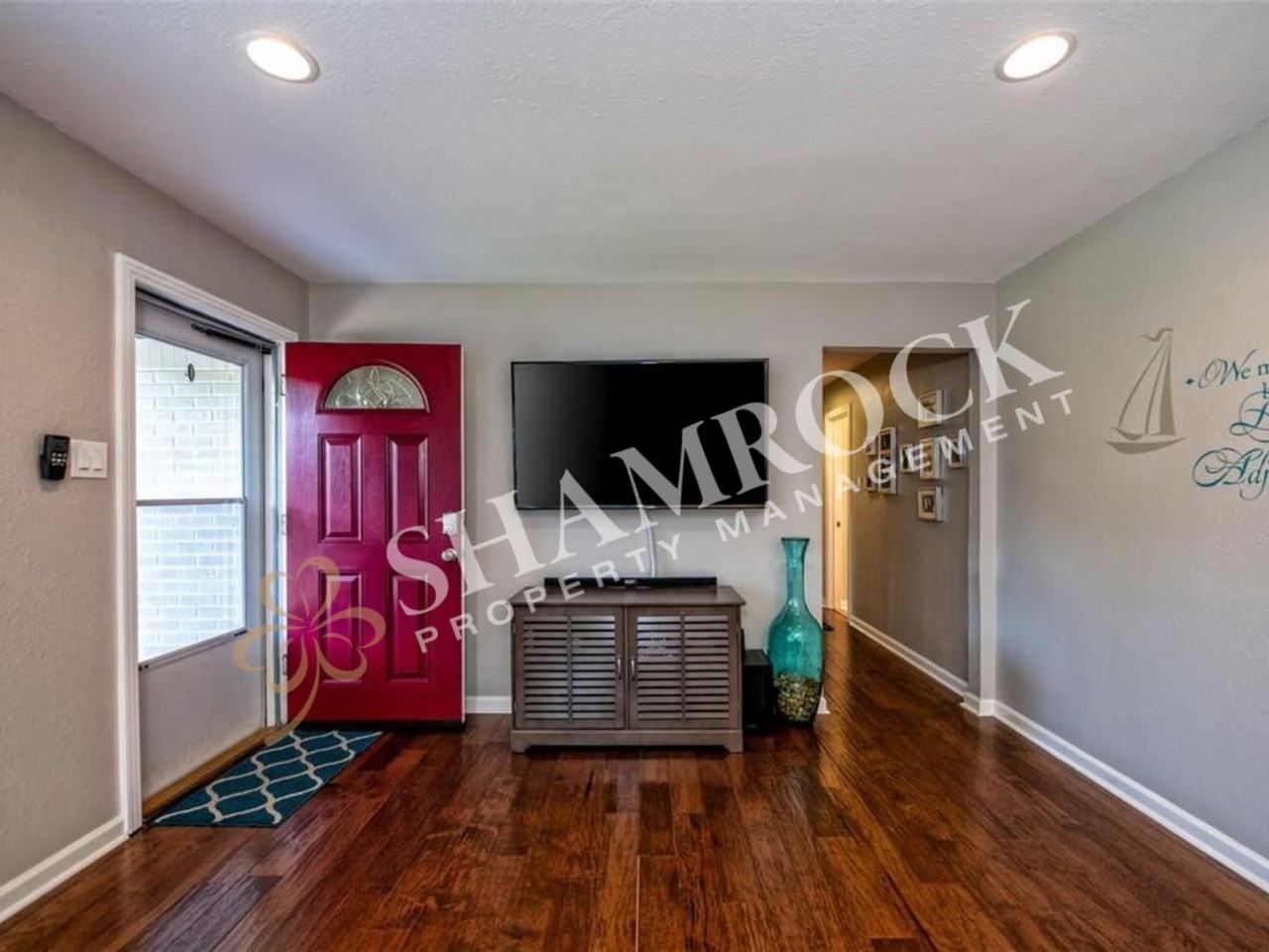 2216 Lake Ridge Cir - Photo 5 of 25