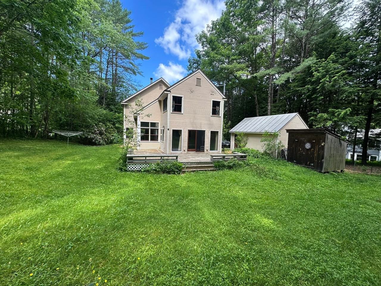 27 Macdonald Dr - Photo 4 of 17