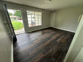 featured image of 1920 S Fern St