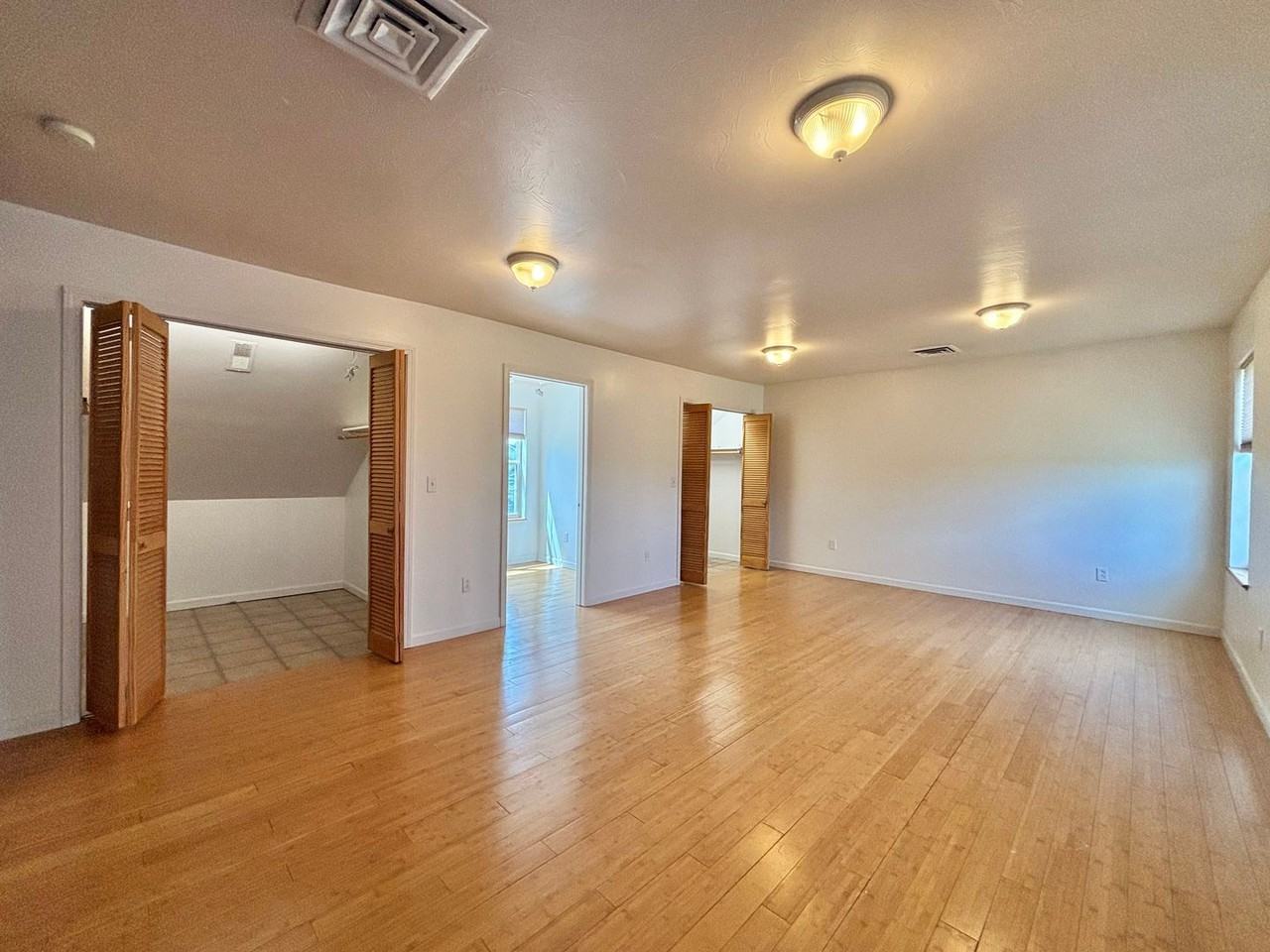 1408 Wyoming St - Photo 6 of 13