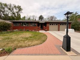 featured image of 2225 Jewel St