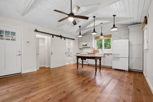 3822 Somerset Dr - Photo 1 of 1