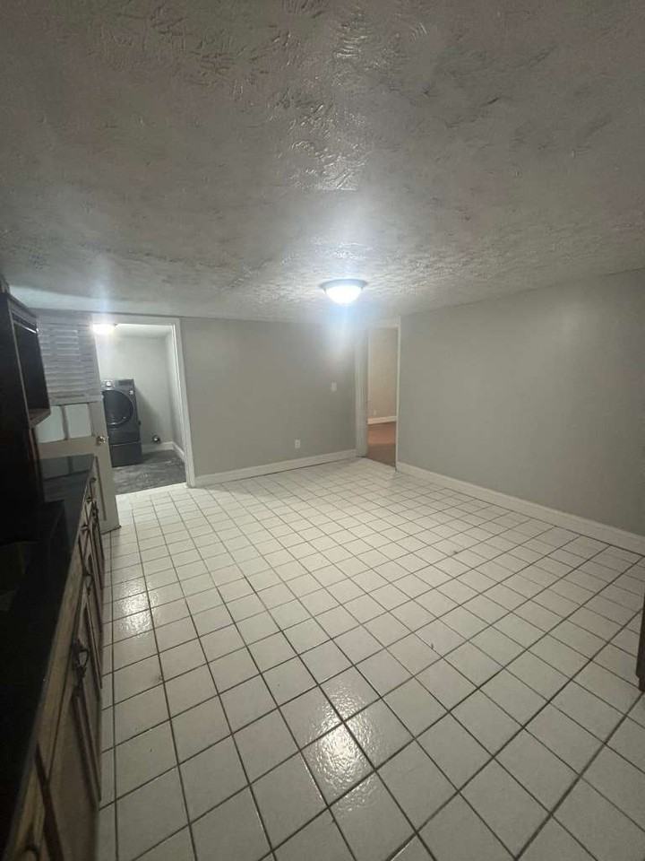 1221 Vim Dr #1 - Photo 7 of 12
