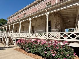 360 Metal Museum Dr - Photo 1 of 1
