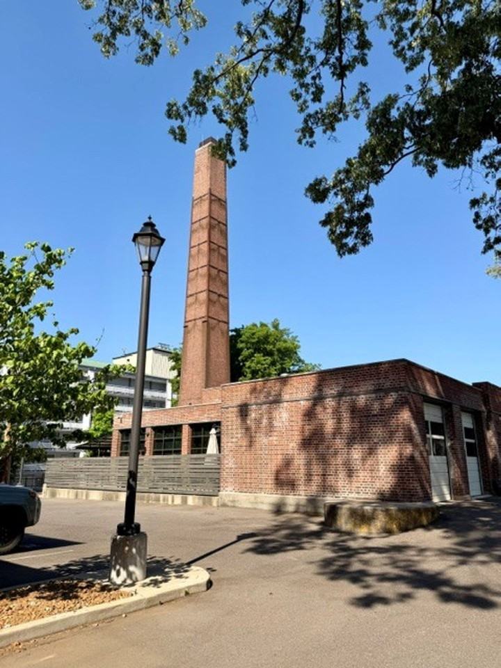 360 Metal Museum Dr - Photo 2 of 18