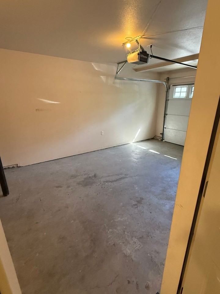 59113 Oak Glen Ave - Photo 4 of 8