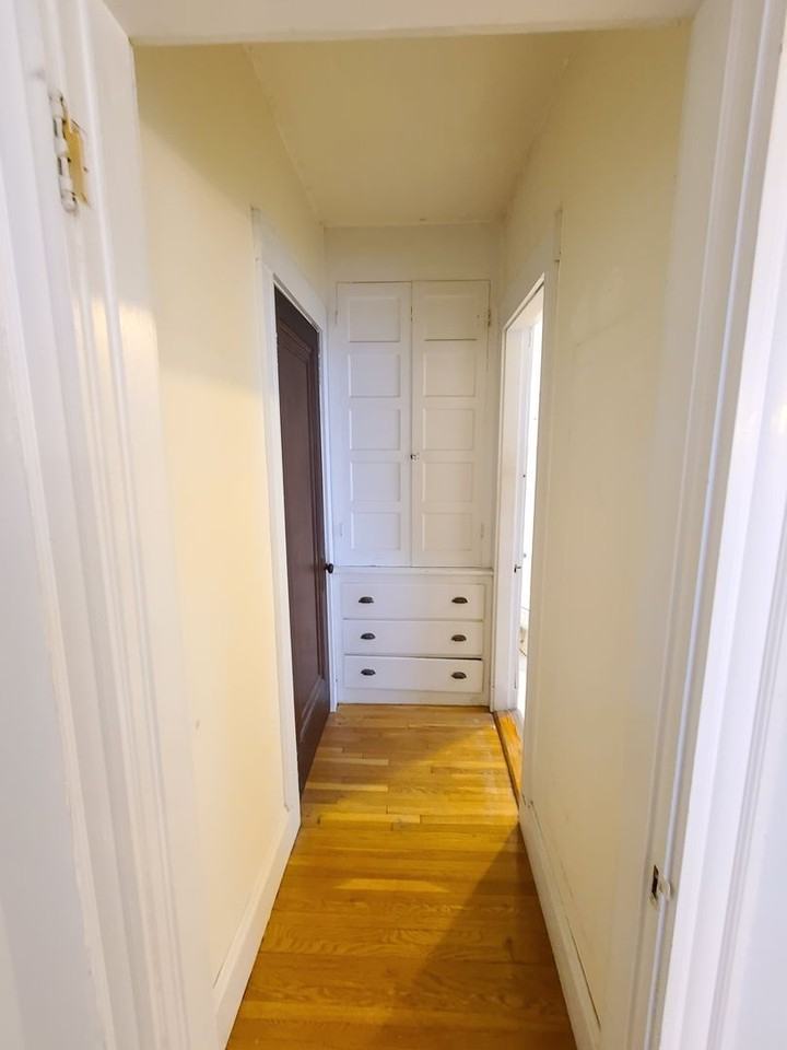 100B Madison Ave - Photo 5 of 19