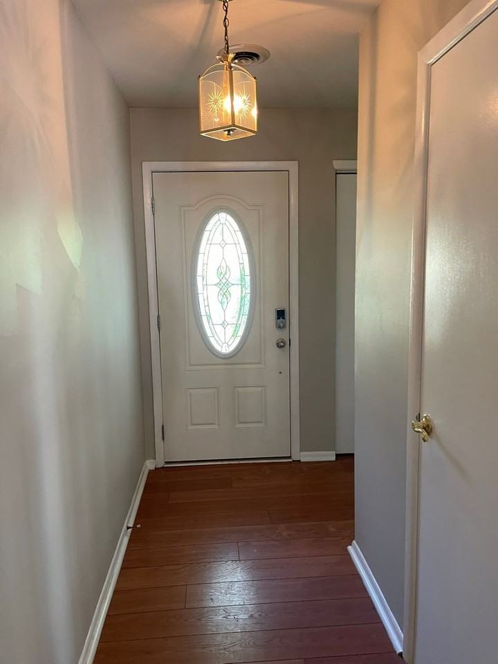 24 E Green Valley Cir - Photo 2 of 50