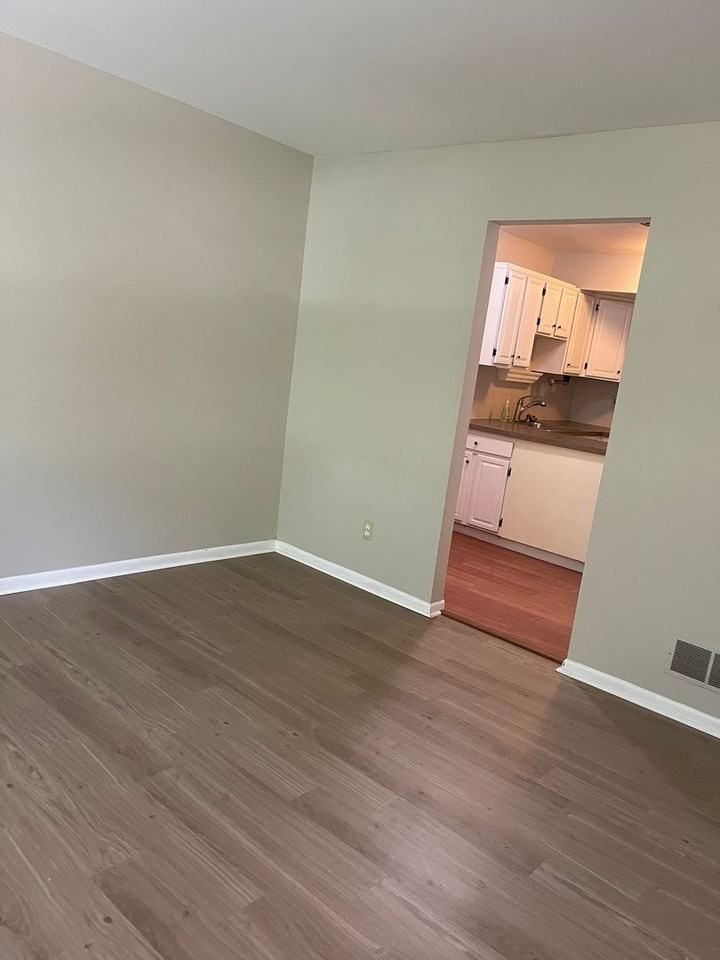 24 E Green Valley Cir - Photo 5 of 50