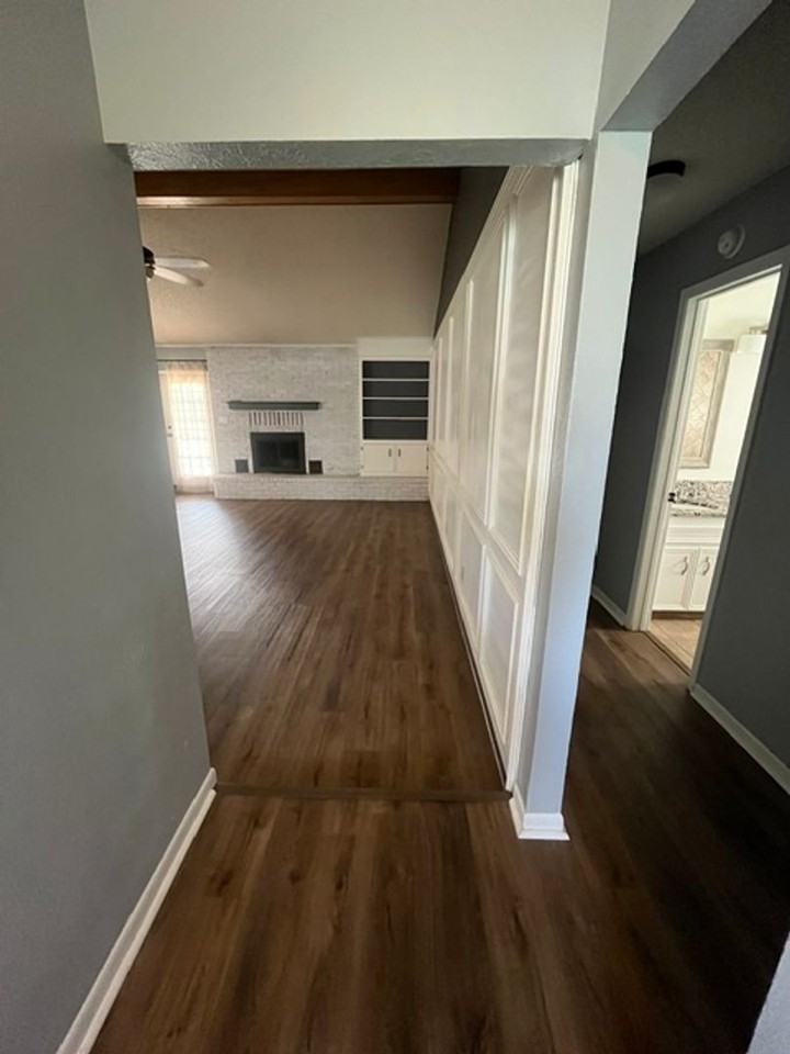 8033 Weehunt Ct - Photo 4 of 27