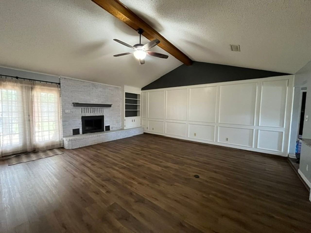 8033 Weehunt Ct - Photo 5 of 27